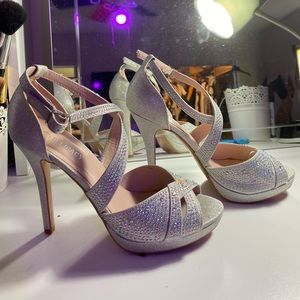 Delicacy Sparkle Silver Heels